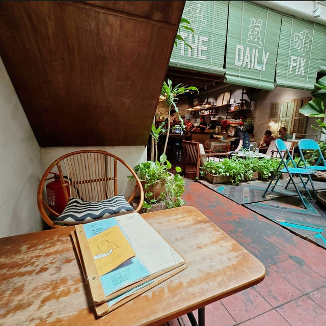 Everyday Bliss at The Daily Fix Cafe