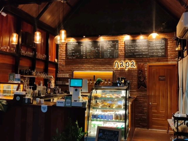 คาเฟ่ในสวน Napa Cafe and Craft 