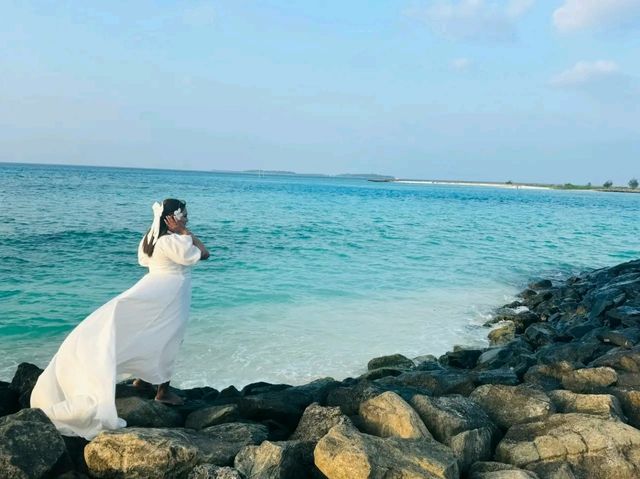 Maldives: A Slice of Paradise Draped in Turquoise and Tranquility