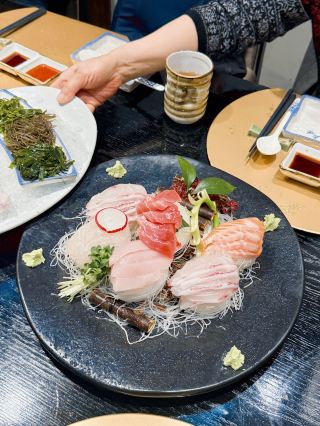 A great place for sashimi set meals in Ginza with a nice atmosphere!