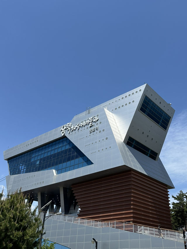 🚡삼척의 아름다운 항구 바다 장호항의 전경을 볼 수 있는 🏝️ 삼척 어트랙션 여행코스