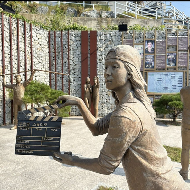 ドラマ村