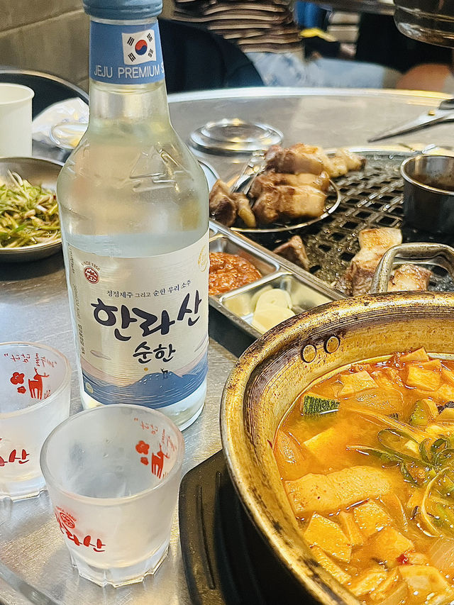 제주도에서 꼭 먹어야하는 제주 흑돼지🐷