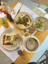 Halal Dining and Cafe at Clarke Quay