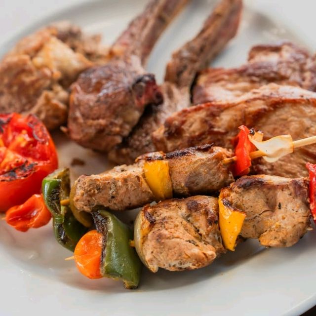 เต็มอิ่มกับมื้อเที่ยงในวันหยุดกับ Sunday Brunch