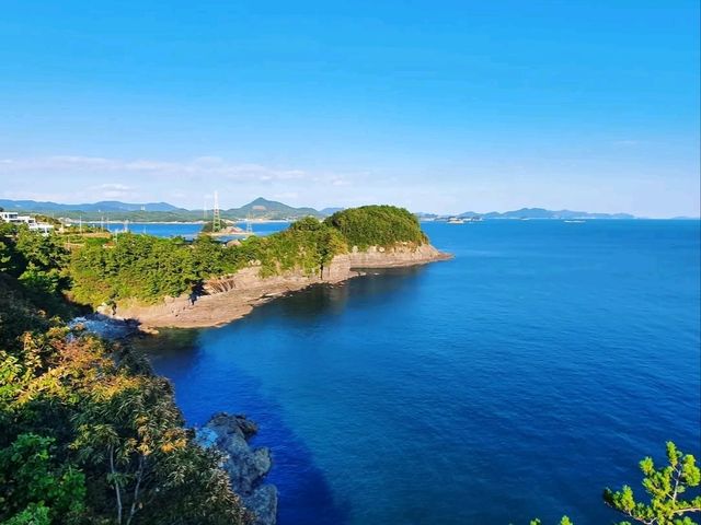 A Quick Escape to Yongbawi