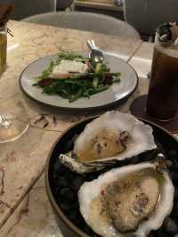 《瑪黑餐酒 Ochre Grill & Bar》——精緻料理，味蕾的細緻款待