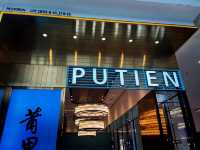 Authentic Fujian Flavours in a Modern Setting : Putien Paragon