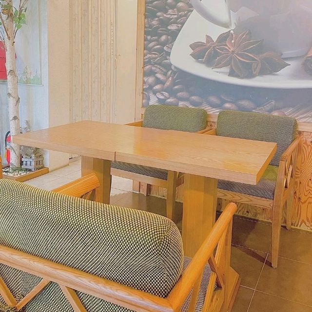 Uchetong Cafe