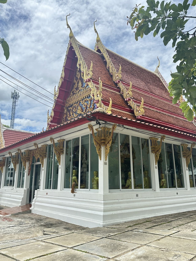พาเที่ยววัดอินทาราม (วัดหนองขาว) จ.กาญจนบุรี