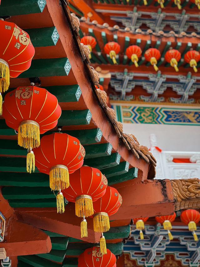 Discover Serenity in the City: Explore Thean Hou Temple in Kuala Lumpur