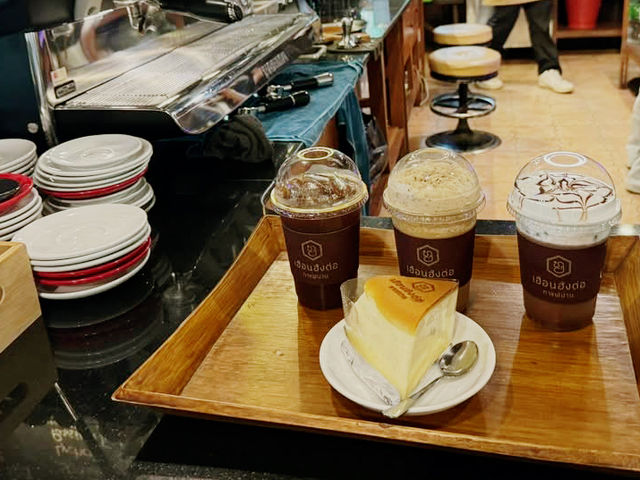เฮือนฮังต่อ กาแฟน่าน