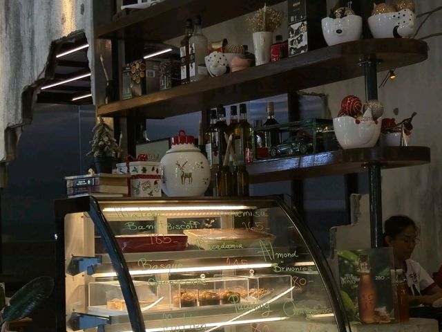 📍The Rustic Surattani 