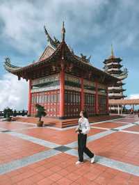 Peaceful Pause at Chin Swee Temple ⛩️🌄
