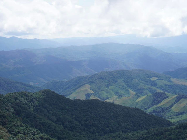 จุดพักรถที่วิวสวยที่สุดบนถนนลอยฟ้า จ.น่าน
