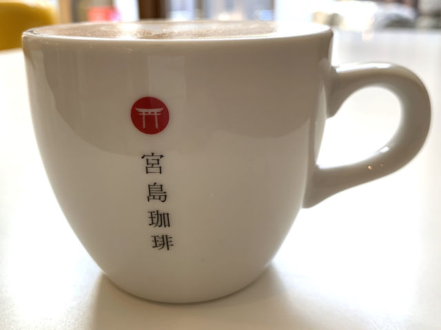 ☕ Charming Coffee Stop on Miyajima Island