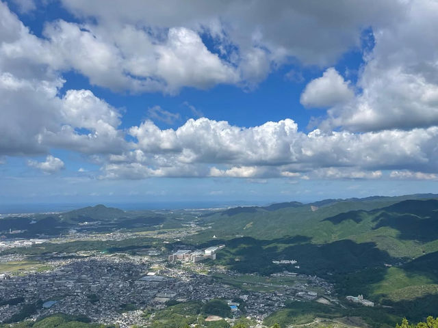 【霊気漂う山旅🌿】若杉山で心と体を浄化する登山体験
