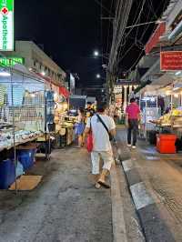 ตลาดโต้รุ่ง หัวหิน - Hua Hin Night Market 