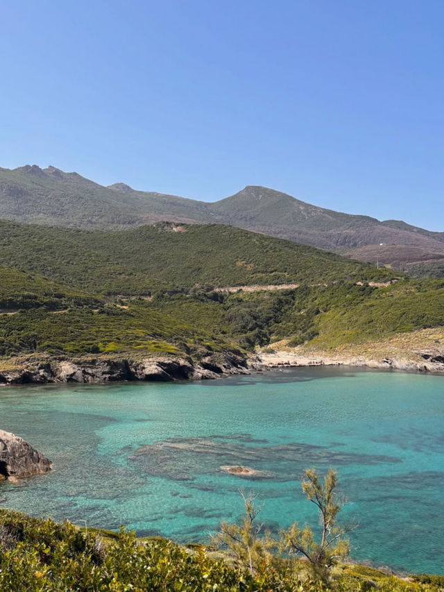 【地中海の秘宝🏝️】コルシカ島で出会う自然と歴史の旅