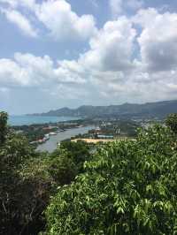 🌞 Koh Samui’s Big Buddha Temple — Peace, Planes & Coconut Breaks 🛕🥥✈️