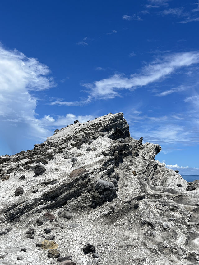 🌊Shitiping – Taiwan’s Secret Coastal Wonderland Forget crowded beaches