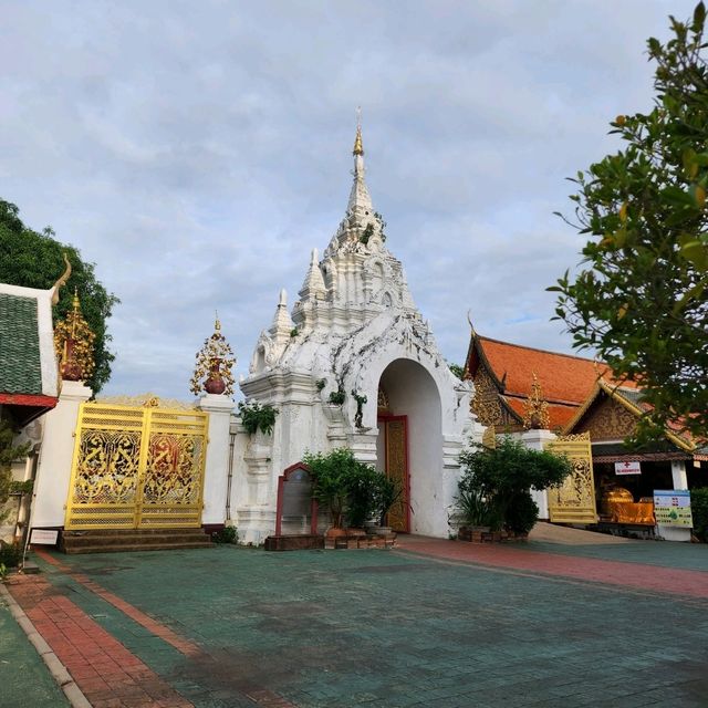 วัดพระธาตุหริภุญชัย ที่ลำพูน