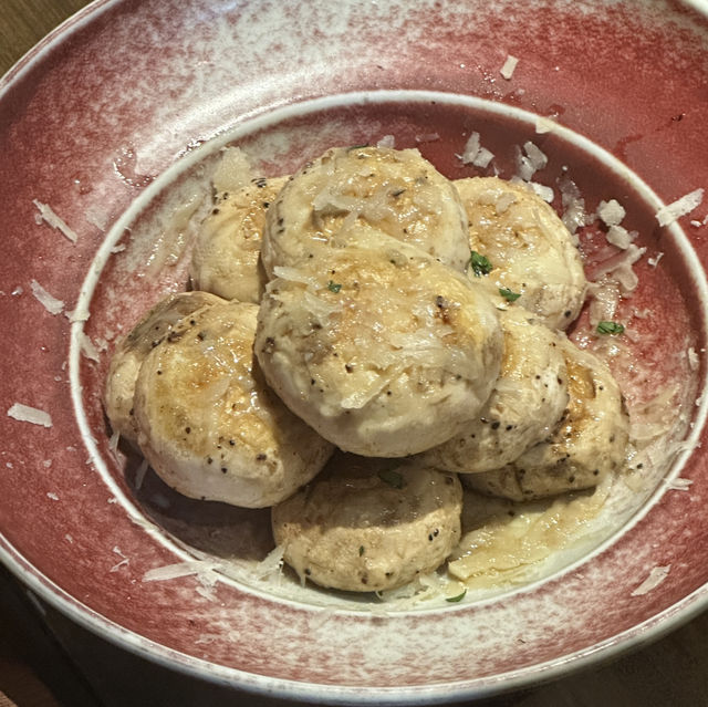 칭다오 중산로 스테이크 맛집을 추천합니다威斯蘭德扒房WHISland  Steakhouse