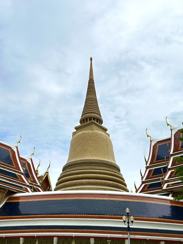 3 Great Temples to Visit in Bangkok!!