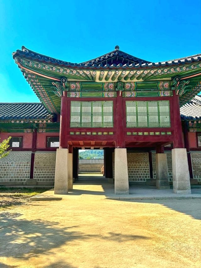 Gyeongbokgung Palace – A Glimpse of Royal Korea