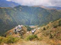 Peace & Stone Towers in Dartlo’s Neighbor, Doche