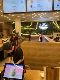 Highlands Coffee สาขาริมแม่น้ำฮาน ดานัง