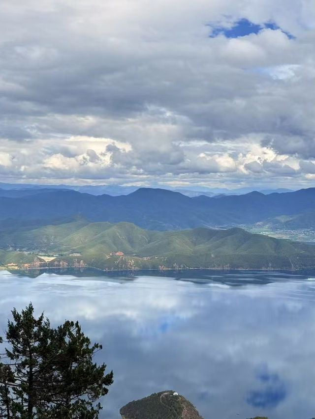 🏔️ Gemu Goddess Mountain — The Sleeping Beauty of Lugu Lake 💫🌿
