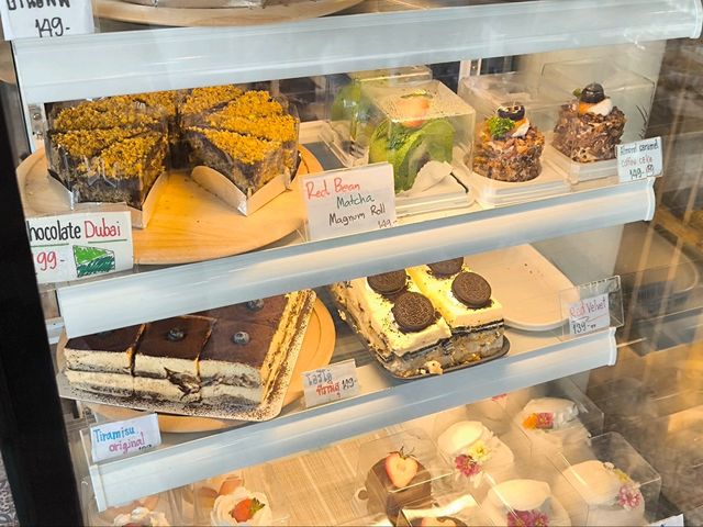 Homnoir หอมนัวร์ somtum&cafe 