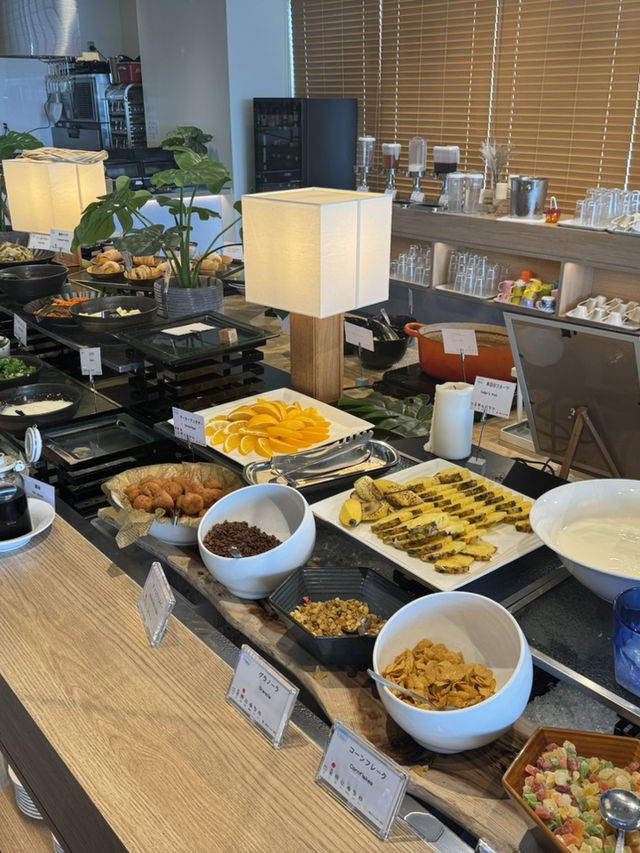 【教えたくない】前菜・パン・ドリンク食べ放題！古宇利島の絶景ランチが想像以上だった