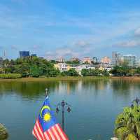 Putrajaya Lake