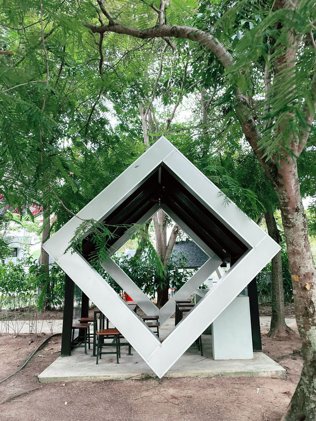 Discover Taman Tasik Cyberjaya: A Scenic Lakeside Retreat in Sepang 