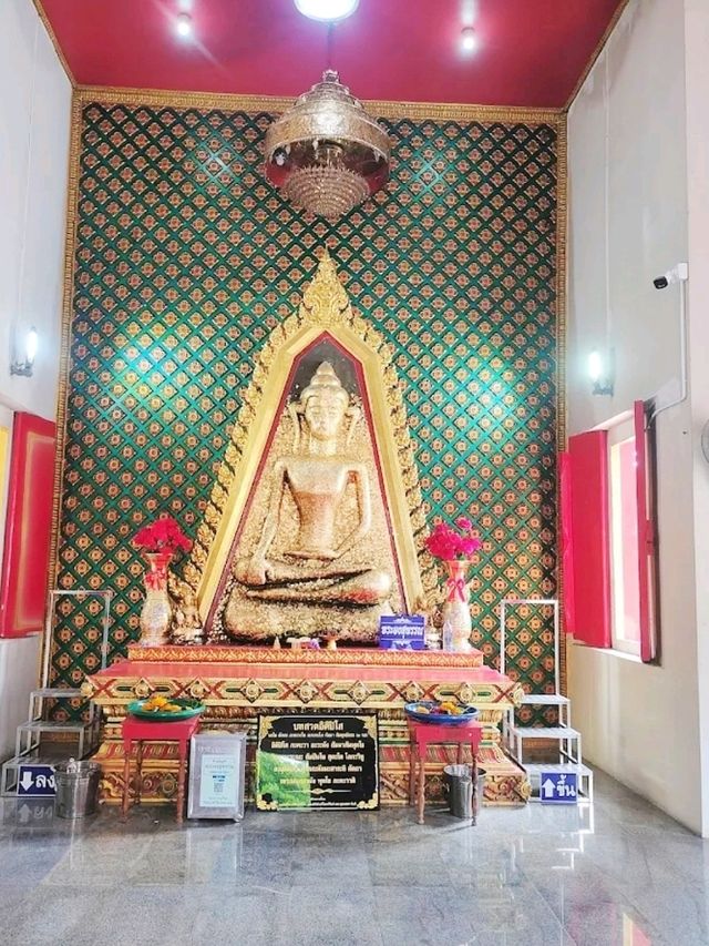 ศึกษาประวัติศาสตร์ของพระเครื่องที่วัดพระศรีฯ กันนะ