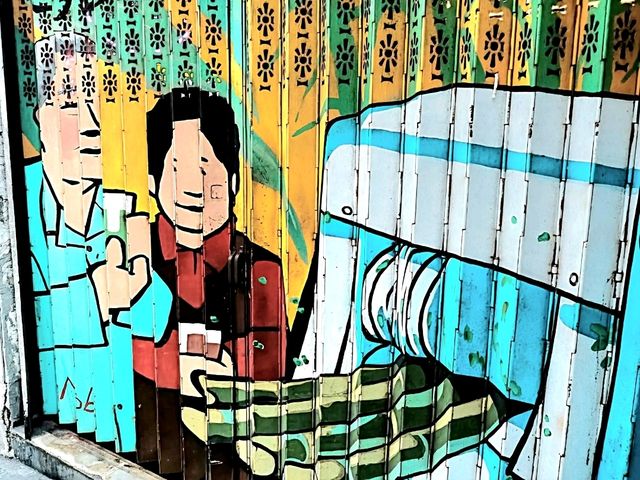 Hong Kong's bustling street arts