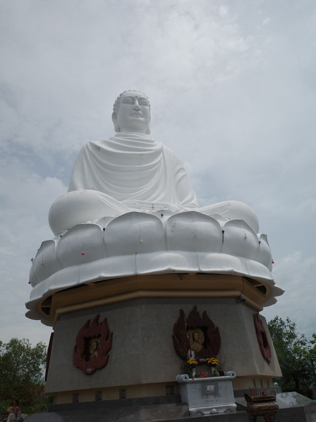 Long Son Temple