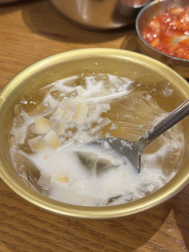 珠海韓燒CP王 二層高韓風打卡店