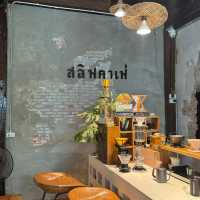 ☕🌿 SLeaf Cafe & Roaster – สลีฟ คาเฟ่ 