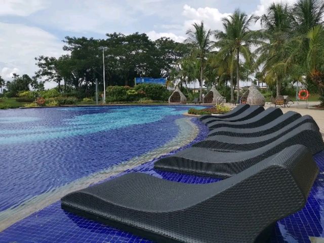 Scenic Stay at Forest City Golf Hotel