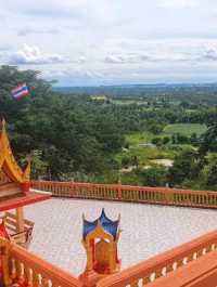 วัดเขาไม้แดง