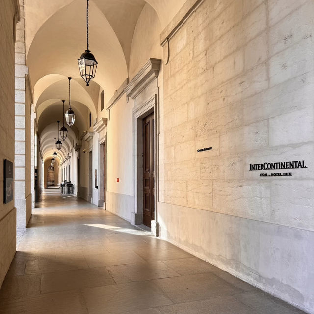 InterContinental Lyon – Hôtel Dieu – A Masterpiece of Heritage and Modern Luxury InterContinental Lyon – Hôtel Dieu – A Masterpiece of Heritage and Modern Luxury