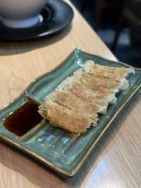 大阪過江龍·泡沫系牛骨白湯拉麵