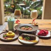 CopperWood - a minimalistic cafe with lovely food
