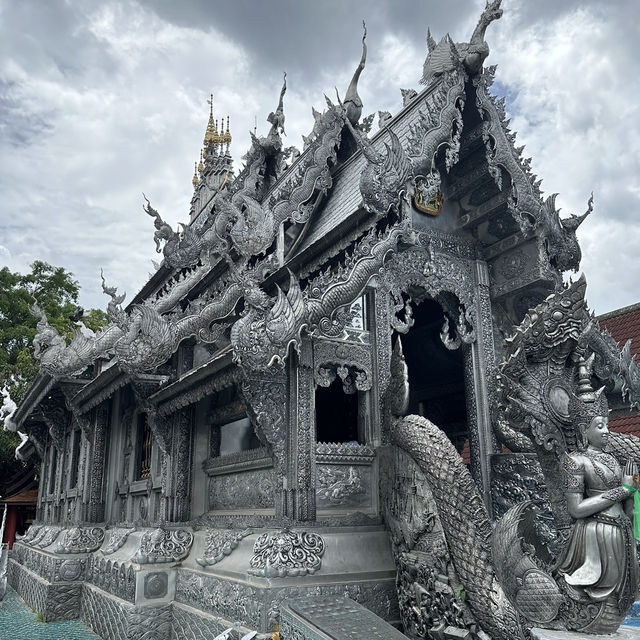 ✨ วัดศรีสุพรรณ อุโบสถเงินแห่งแรกของโลก