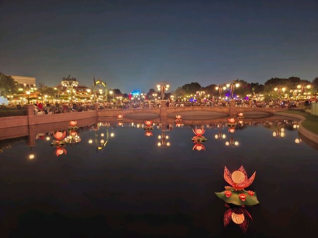 上海迪士尼打卡攻略📸 夜景超靚💯😍✨ 上海迪士尼打卡攻略📸 夜景超靚💯😍✨