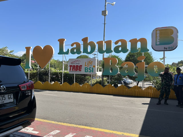 Kado Bajo -  Kado Bajo: Your Ultimate Souvenir Stop in Labuan Bajo Kado Bajo -  Kado Bajo: Your Ultimate Souvenir Stop in Labuan Bajo
