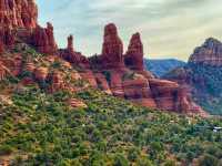 🌄 “Sedona Trail View Point – Where the Red Rocks Touch the Sky!”